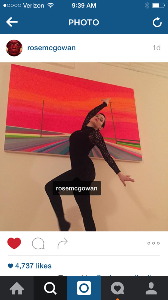 Rose McGowan with her painting by Grant Haffner