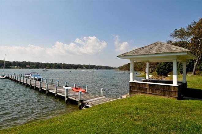 2 Bay Avenue, Shelter Island