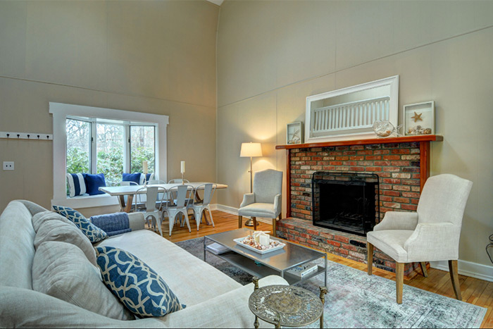 24 Cosdrew Lane, East Hampton