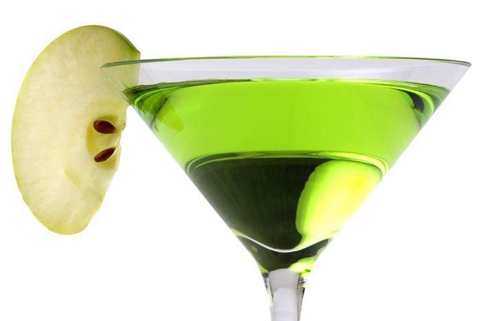 Appletini cocktail