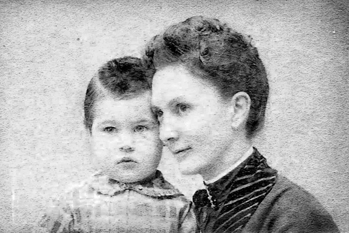 Thomas Warren's wife and child
