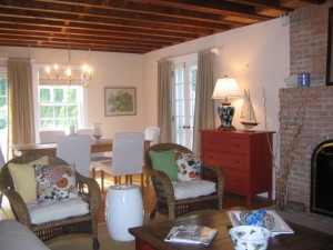 Mixing Furniture and Finishes in Your Hamptons Home