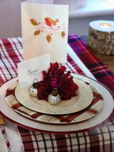 dans-plaid-table-setting