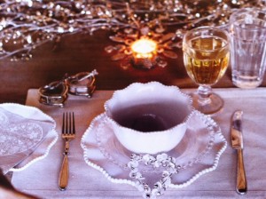 xmas-white-sparkly-table-setting