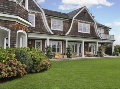 Jennifer Lopez's new Water Mill home Jennifer Lopez's new Water Mill home