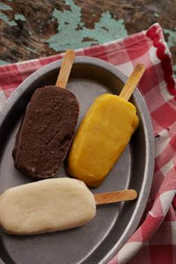 Chloe's Soft Serve Fruit pops