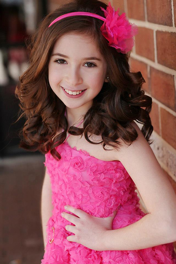 Cupcake Club author Carrie Berk