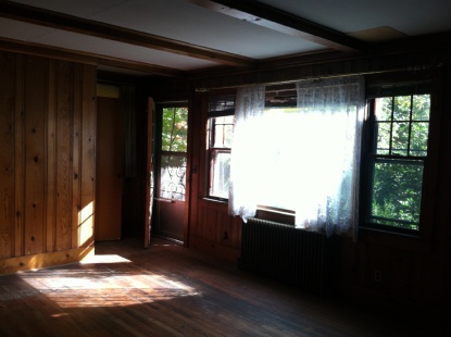 2 Old Squires Road, Hampton Bays