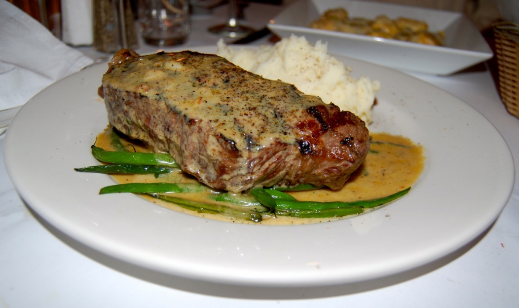 Cappelletti's baked clams