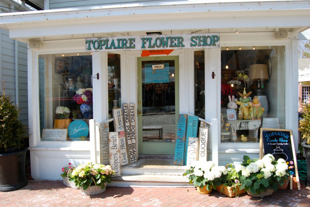 Topiare Flower Shop. 