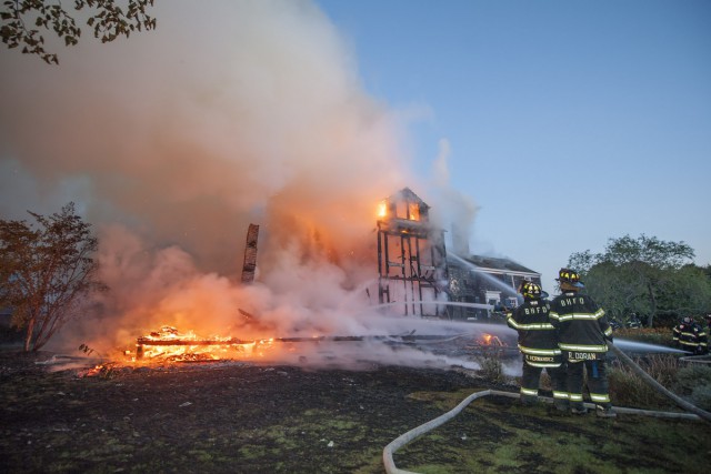 Hearthstone Inn in Sagaponack Sagg Main Street destroyed in Fire