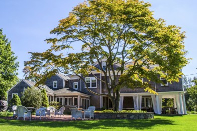 The Bridgehampton Inn