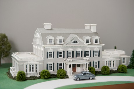 A Gary Lawrance model.