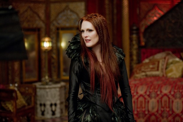Julianne Moore in <i>Seventh Son</i>.  