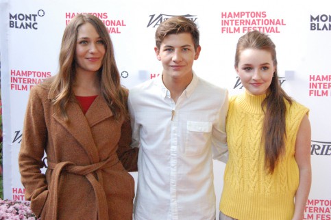 Lola Kirke, Tye Sheridan and Kaitlyn Dever