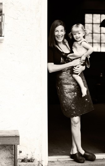 Dan's Papers cover artist Sarah Lamb and her daughter