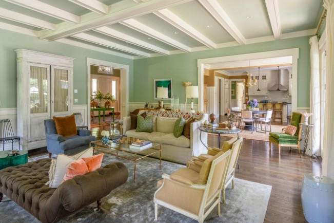 Katie Lee's Hamptons home - living room