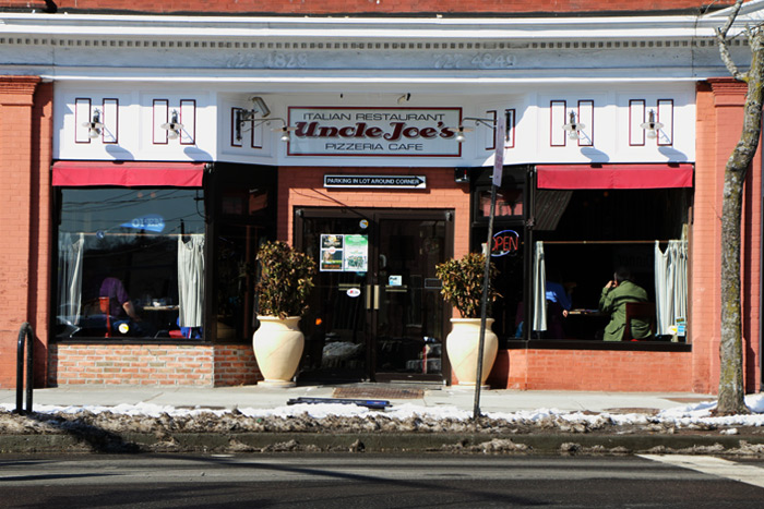 Uncle Joe’s Pizza, W. Main St., Riverhead, Photo: Jennifer Meihofer