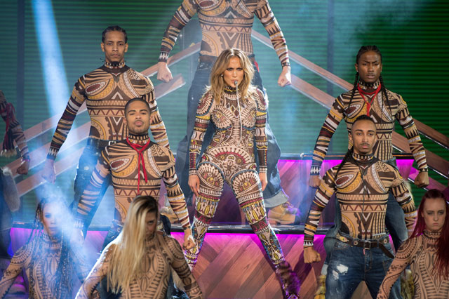 Jennifer Lopez performs at the American Music Awards. Photo credit: Image Group LA/ABC