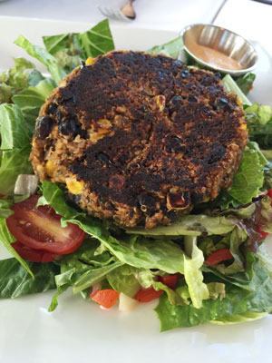 Black bean and quinoa burger