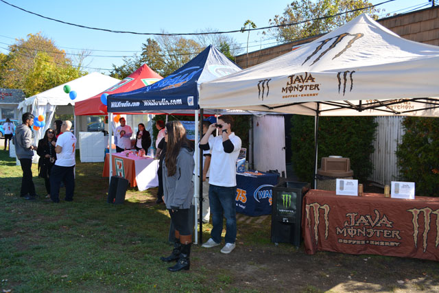 Several vendors joined 7-Eleven's customer appreciation event.