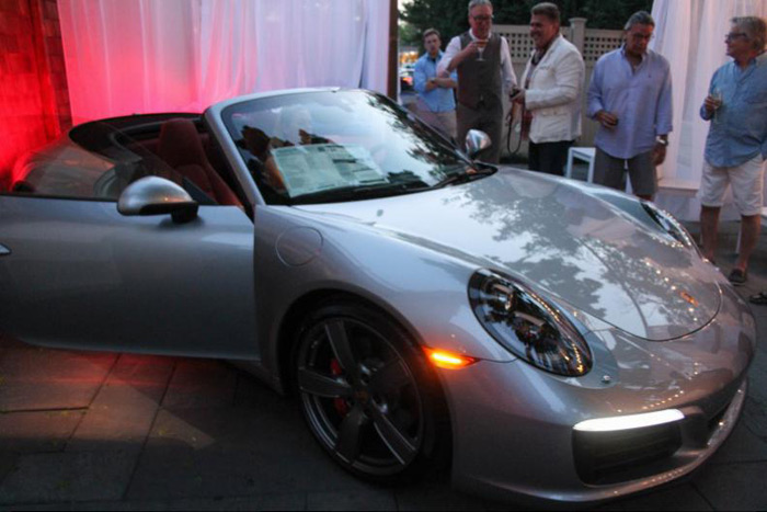 Porsche of Southampton unveils new Porsche 911