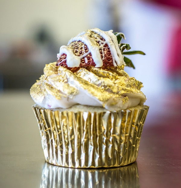 Sweet Epiphany's Hamptons Gold mini cupcake at GrillHampton