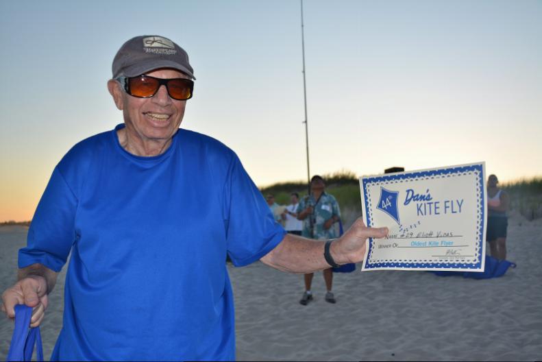 Oldest Kite Flyer winner, Elliott Vines