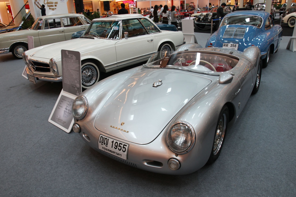 1955 Porsche 550 Spyder. 