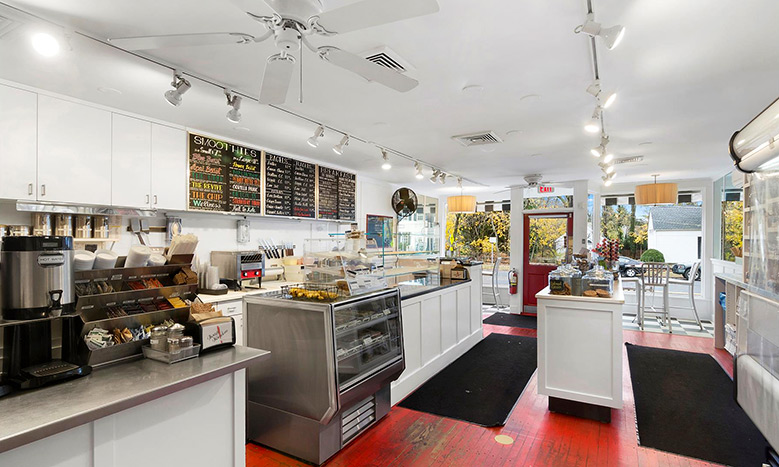 Mary's Marvelous in Amagansett