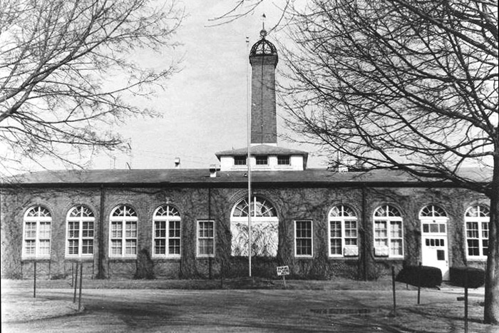 Wardenclyffe tower in Shoreham