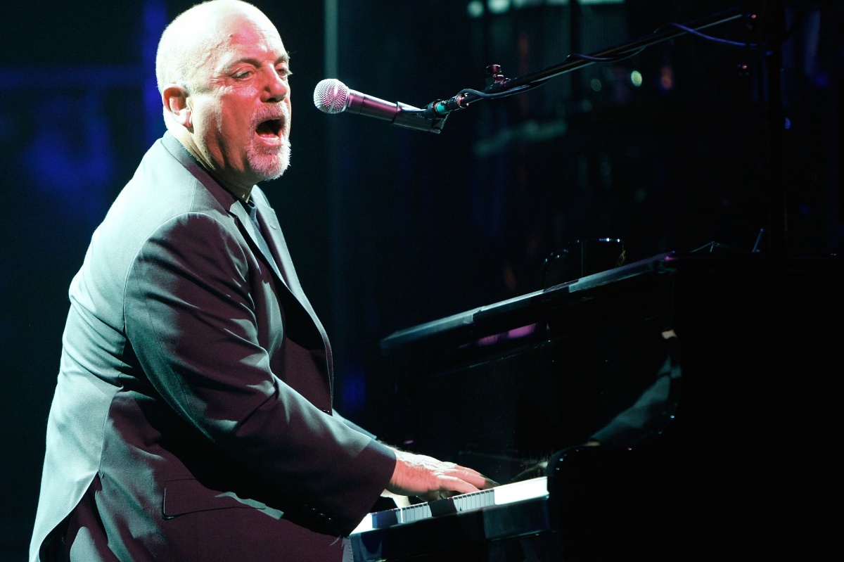 Billy Joel on an ivory-free piano.