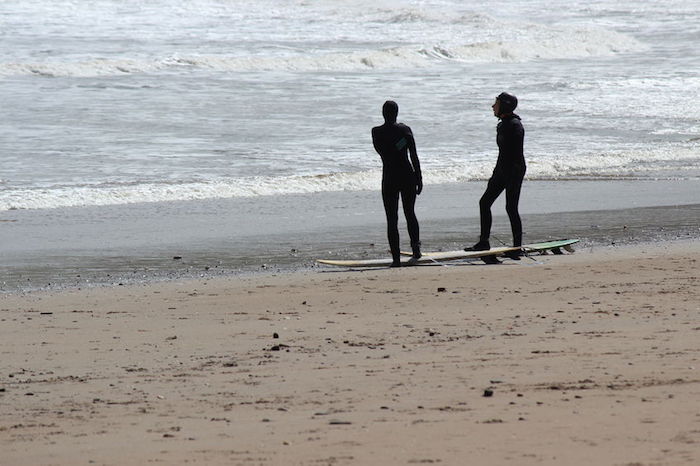 surfers
