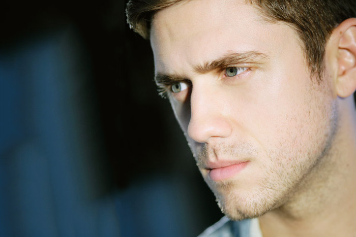 Aaron Tveit