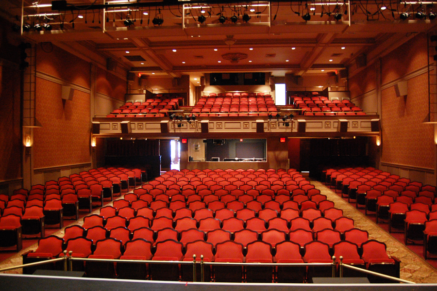 Westhampton Beach Performing Arts Center, interior