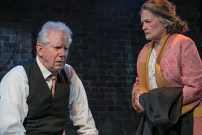 David Manis and Carolyn Popp in "Death of a Salesman"