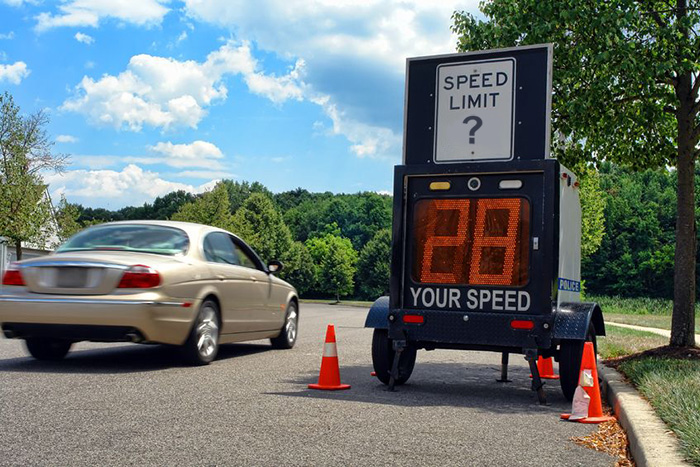 Digital speed tracker