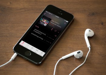 Dan Carlin's Hardcore History podcast on iPhone