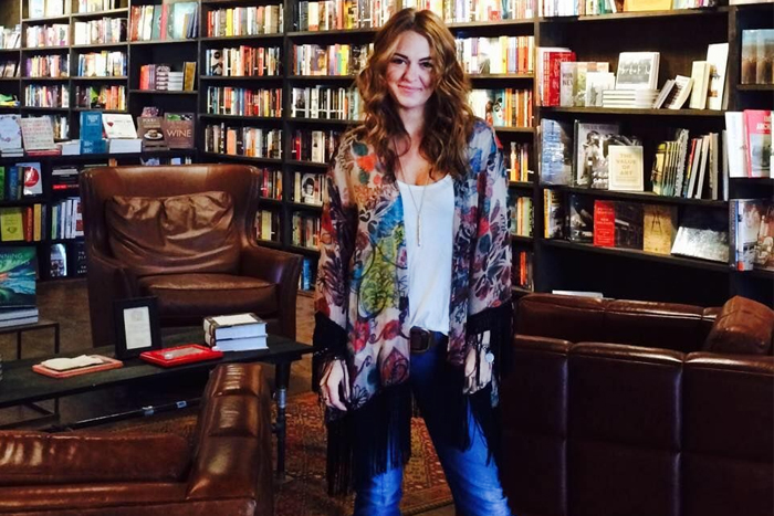 Taylor Rose Berry at Harbor Books