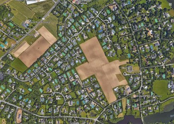 This area in Southampton Township has nearly 100 private tennis courts in less than one square mile