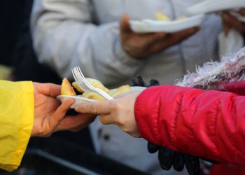 Volunteer at a Hamptons soup kitchen!