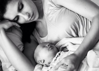 Hilaria Baldwin and Carmen Gabriela