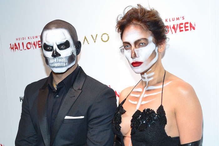Casper Smart and Jennifer Lopez went as skeletons to Heidi Klum's Halloween party.