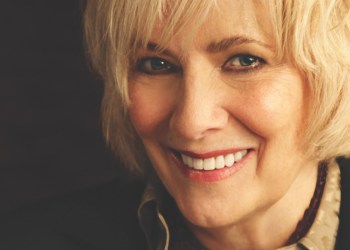 Songstess Betty Buckley