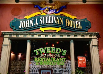 Tweed's Restaurant and Buffalo Bar.
