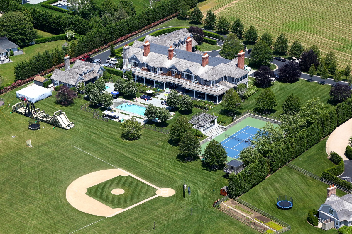 Joe Farrell's Sandcastle, 612 Halsey Lane, Bridgehampton. Hamptons Sandcastle