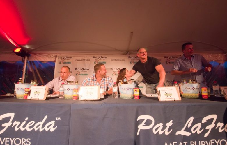 The judges' table.
