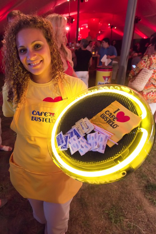 Cafe Bustelo provides cold and hot espresso drinks.