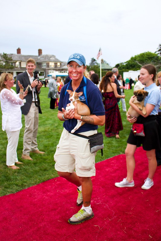 Southampton Animal Shelter trainer Kathy Ferraro
