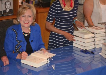 Hillary Clinton autographs 